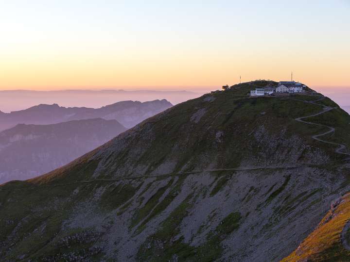 Alpine hotel Faulhorn