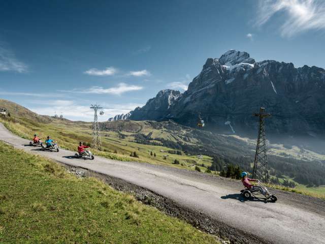 First Adventures, Canyon Swing und Klettersteig – Adrenalin pur